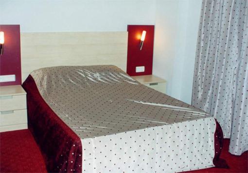 Carna Garden Hotel Side Bagian luar foto