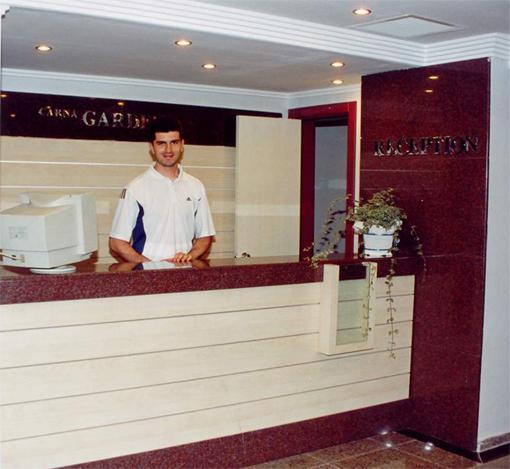 Carna Garden Hotel Side Bagian luar foto